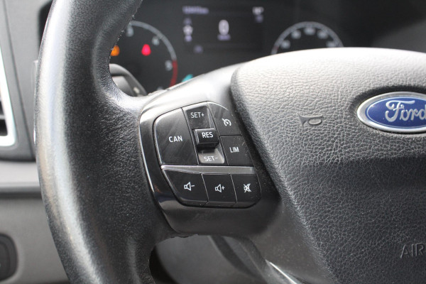 Ford Transit Custom 320 2.0 TDCI L2H1 Sport | Dealeronderhouden | Automaat | Stoelverwarming | Camera | Airco | Navigatie | BLIS | Parkeersensoren |