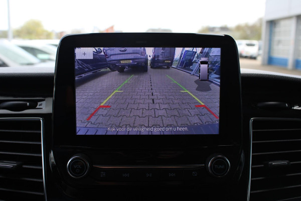 Ford Transit Custom 320 2.0 TDCI L2H1 Sport | Dealeronderhouden | Automaat | Stoelverwarming | Camera | Airco | Navigatie | BLIS | Parkeersensoren |