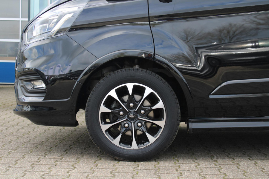 Ford Transit Custom 320 2.0 TDCI L2H1 Sport | Dealeronderhouden | Automaat | Stoelverwarming | Camera | Airco | Navigatie | BLIS | Parkeersensoren |