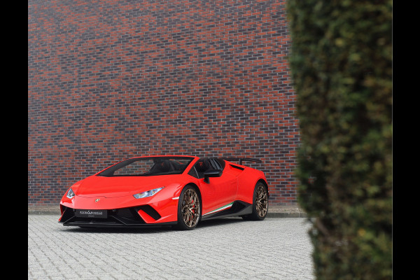 Lamborghini Huracan 5.2 V10 Performante Spyder | Misano Red - Sensonum