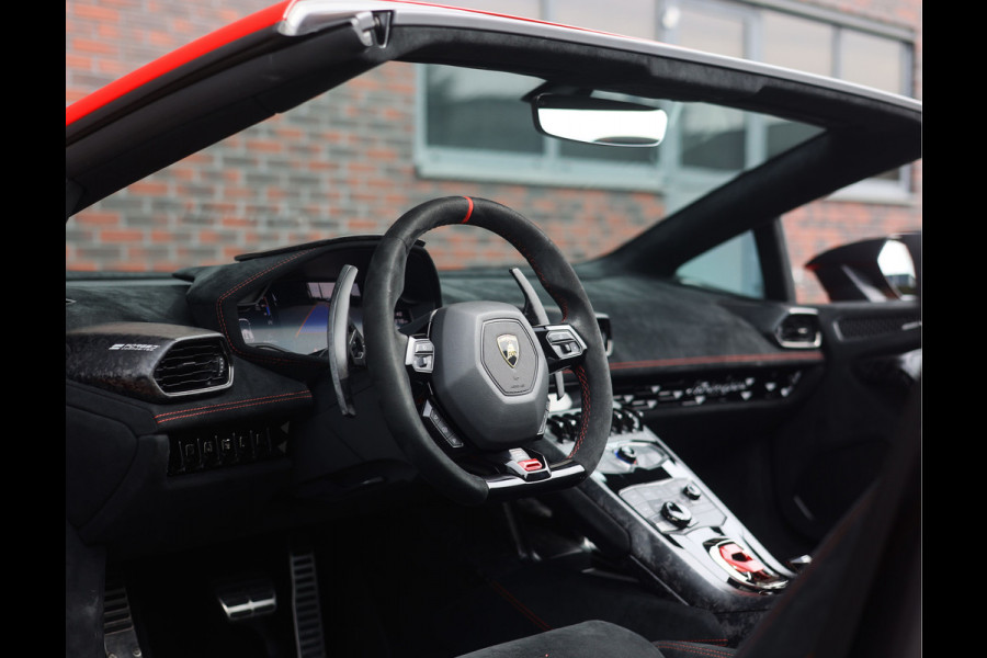Lamborghini Huracan 5.2 V10 Performante Spyder | Misano Red - Sensonum