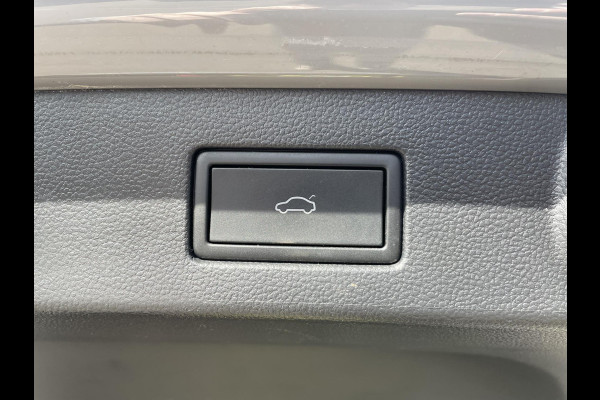 Volkswagen Arteon Shooting Brake 1.4 TSI eHybrid R-Line BINNEN + BUITEN PANO| NAPPALEDER SPORTSTOELEN| ELEK. STOEL MET MEMORY| ELEK. ACHTERKLEP| ACHTERBANK VERWARMD| CAMERA| STOELVERWARMING| CARPLAY| DODE HOEK SENSOR