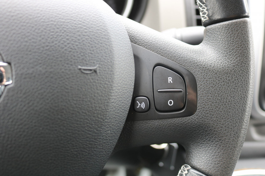 Nissan NV300 1.6 dCi 125pk DC Airco Navigatie Camera Leer