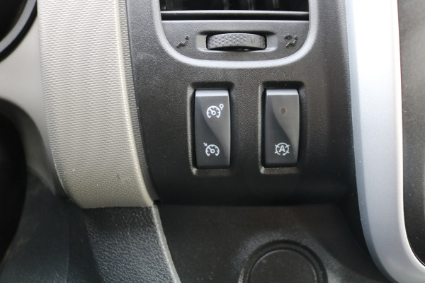 Nissan NV300 1.6 dCi 125pk DC Airco Navigatie Camera Leer