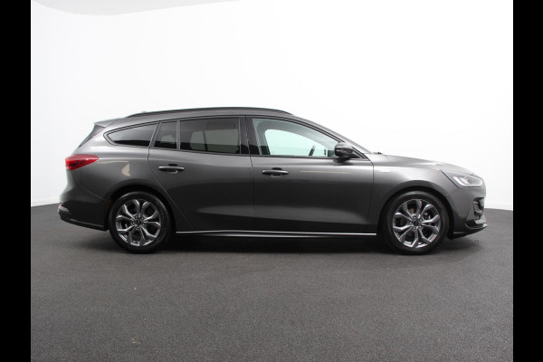 Ford FOCUS Wagon 1.0 136pk Hybrid Automaat ST Line X | Winterpack | Driver Assist | Full Led | Camera | Achter | PDC V+A | Adaptive Cruise Control | Verkeersbord herkenning | Navigatie | Apple Carplay/Android Auto