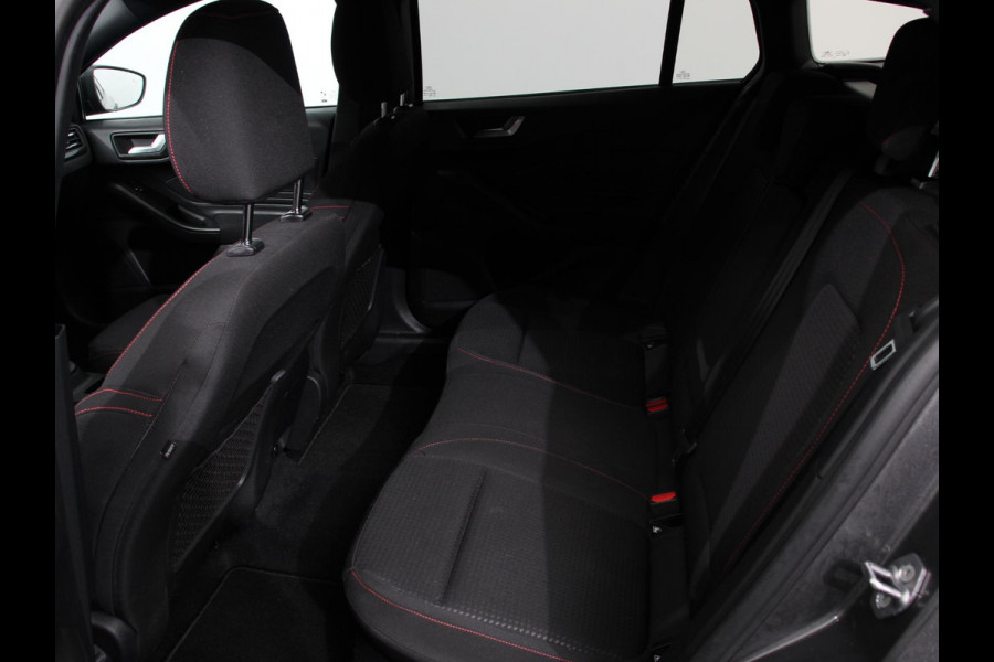 Ford FOCUS Wagon 1.0 136pk Hybrid Automaat ST Line X | Winterpack | Driver Assist | Full Led | Camera | Achter | PDC V+A | Adaptive Cruise Control | Verkeersbord herkenning | Navigatie | Apple Carplay/Android Auto