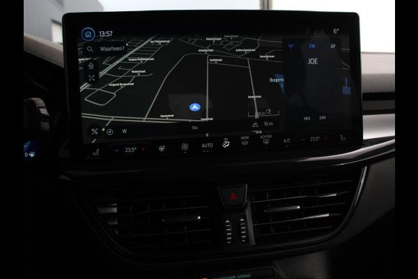 Ford FOCUS Wagon 1.0 136pk Hybrid Automaat ST Line X | Winterpack | Driver Assist | Full Led | Camera | Achter | PDC V+A | Adaptive Cruise Control | Verkeersbord herkenning | Navigatie | Apple Carplay/Android Auto