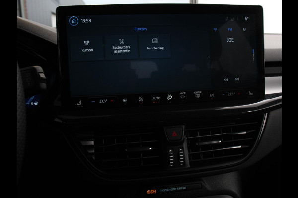 Ford FOCUS Wagon 1.0 136pk Hybrid Automaat ST Line X | Winterpack | Driver Assist | Full Led | Camera | Achter | PDC V+A | Adaptive Cruise Control | Verkeersbord herkenning | Navigatie | Apple Carplay/Android Auto