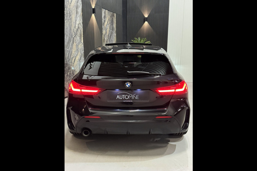 BMW 1-serie 118i M Sport|PANO|SFEER|Harman Kardon|BOMVOL