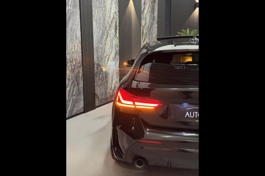 BMW 1-serie 118i M Sport|PANO|SFEER|Harman Kardon|BOMVOL