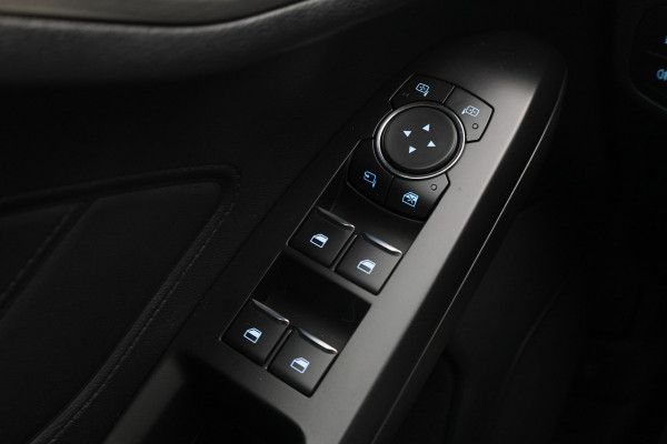 Ford FOCUS Wagon 1.0 EcoBoost Titanium Business Climate, Winterpakket, Apple Carplay, Cruise, PDC, Sportstoelen, 16''