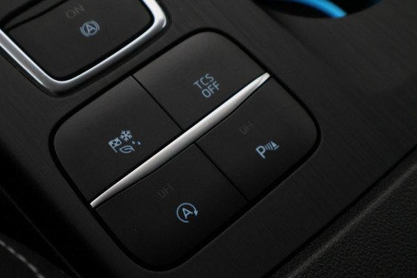 Ford FOCUS Wagon 1.0 EcoBoost Titanium Business Climate, Winterpakket, Apple Carplay, Cruise, PDC, Sportstoelen, 16''