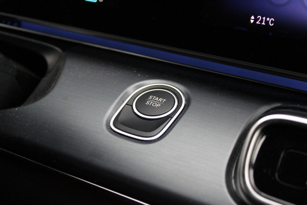 Mercedes-Benz Eqv 300 L2 90kWh 7 Zits - 2x Schuif - 360 Camera - Multibeam - ACC - Stoelverwarming - Elektrische Deuren - Rijklaar