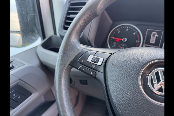 Volkswagen Crafter 2.0 TDI 140 PK Imperiaal Glasresteel Glastransporter L3H3 Camera Carplay Airco Cruise control Glaszetter