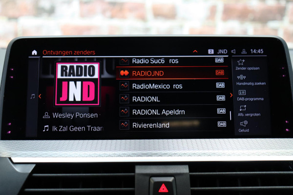 BMW X3 xDrive20i High Executive M Sport Pakket Automaat / Live Cockpit Professional / Driving Assistant Plus / Trekhaak / Adaptieve LED-koplamp / Leder / Hifi / 20 Inch / Stoelverwarming / Achteruitrijcamera / Extra Getint Glas / Shadow Line / DAB / Geluidsisolerende Ruiten