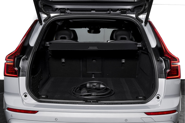 Volvo XC60 2.0 T8 Plug-in-hybrid AWD Polestar Engineered - Facelift MY26 | S/K-Panodak | Harman/Kardon | 360 Camera | Dig.Cockpit | Adapt.Cruise | Stoel+-Stuurverw. | Elek. stoelen | NAV + App.Connect | ECC | LM 21" | 4735