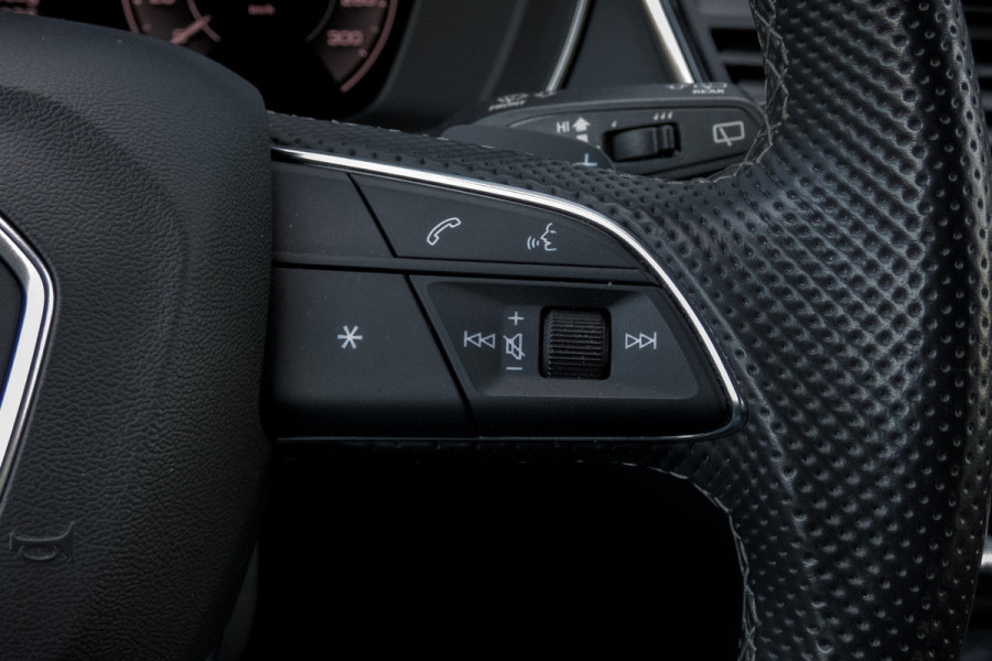 Audi Q5 55 TFSI e quattro Competition | LUCHTVERING | ACC | ELEKTRISCH VERSTELBARE STOELEN | MEMORY | CAMERA