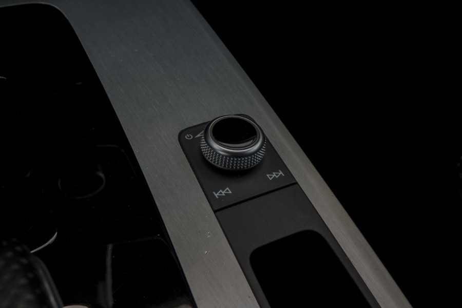 Audi Q5 55 TFSI e quattro Competition | LUCHTVERING | ACC | ELEKTRISCH VERSTELBARE STOELEN | MEMORY | CAMERA