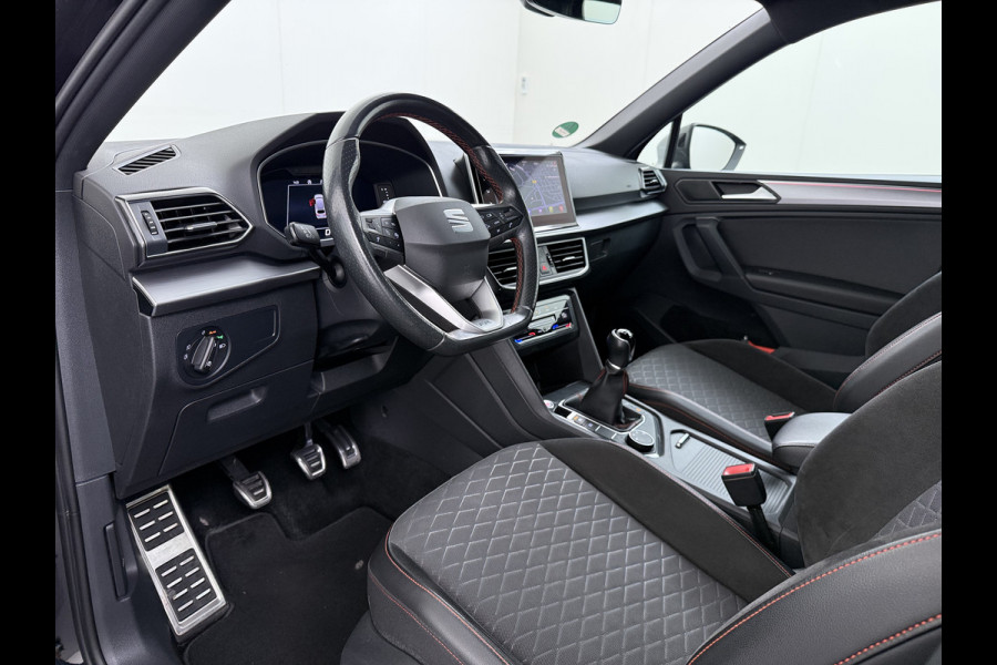 Seat Tarraco 1.5TSI FR Trekhaak Navi Adap.Cruise 360°Camera Elek.Stoel+Memory Ecc Apple Carplay Android Auto Business Intense Licht-/regensensor Lmv Led Isofix DAB Keyless Dodehoek detector Rijstrooksensor 1.800KG Trekgewicht 1e Eigenaar Dealeronderhouden Origineel Nederlandse Auto