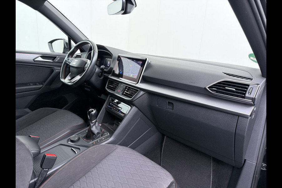 Seat Tarraco 1.5TSI FR Trekhaak Navi Adap.Cruise 360°Camera Elek.Stoel+Memory Ecc Apple Carplay Android Auto Business Intense Licht-/regensensor Lmv Led Isofix DAB Keyless Dodehoek detector Rijstrooksensor 1.800KG Trekgewicht 1e Eigenaar Dealeronderhouden Origineel Nederlandse Auto