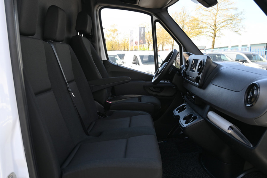 Mercedes-Benz Sprinter 317 CDI L2H1 3500 KG trekhaak, Geveerde stoel, Standkachel