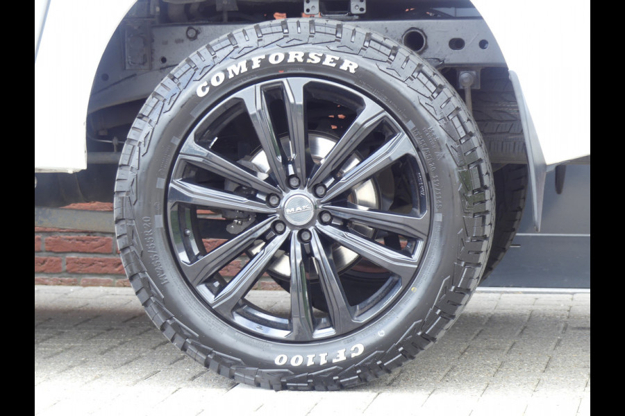 Nissan Navara 2.3 dCi Tekna 190PK 4WD 3500KG Trekgewicht Camera/PDC/Navigatie