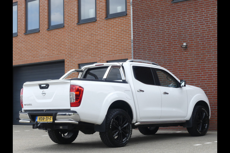Nissan Navara 2.3 dCi Tekna 190PK 4WD 3500KG Trekgewicht Camera/PDC/Navigatie
