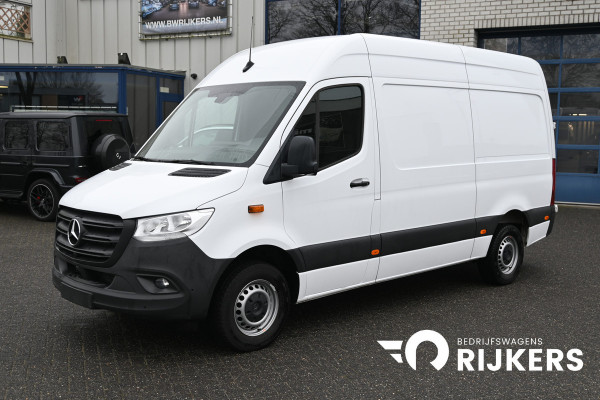 Mercedes-Benz Sprinter 317 CDI L2H2 360 Graden camera, Navigatie, Apple Carplay/Android Auto