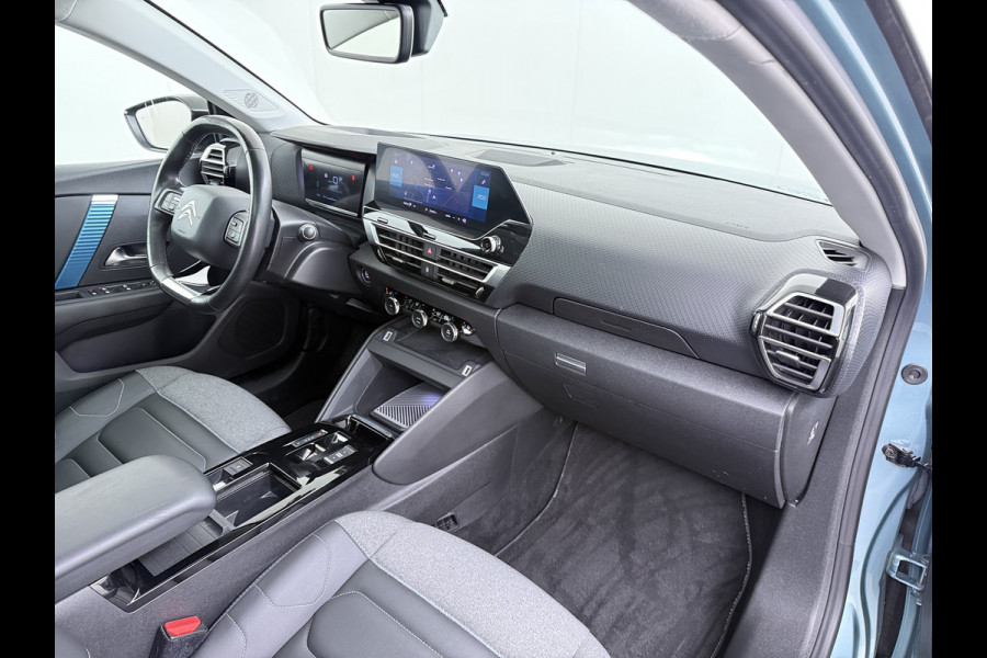 Citroën Ë-C4 50kWh SOH 100% Panorama-Schuifdak Stoel+Stuurverwarming Head-Up Display Adap.Cruise 360°Camera Apple Carplay Android Auto Navi E Keyless Lmv Led Isofix DAB Lane Assist Voorruitverwarming Regen-Lichtsensor Dodehoek detector Bluetooth Rijstrooksensor