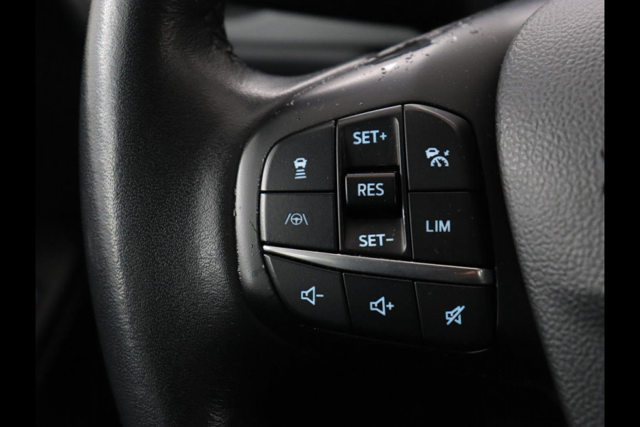 Ford Kuga 2.5 PHEV Titanium | SOH 91,5% | Trekhaak | Stoelverwarming | Adaptive cruise | Camera | Caplay | Navigatie | Dodehoek detectie | Keyless | Digital Cockpit | Achterbankverwarming | Plug In