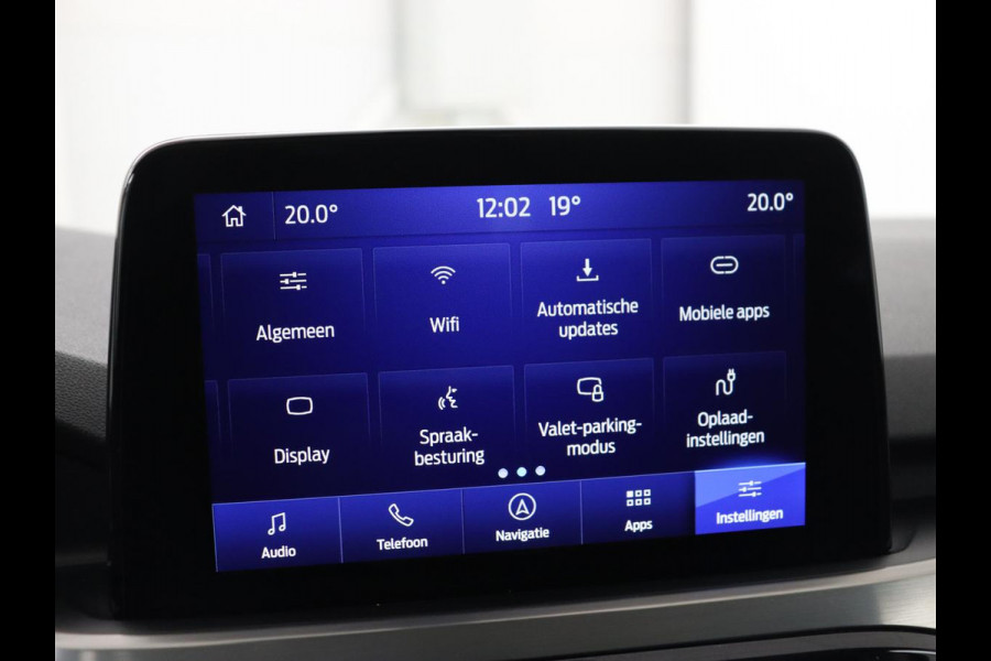 Ford Kuga 2.5 PHEV Titanium | SOH 91,5% | Trekhaak | Stoelverwarming | Adaptive cruise | Camera | Caplay | Navigatie | Dodehoek detectie | Keyless | Digital Cockpit | Achterbankverwarming | Plug In