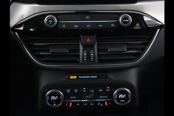 Ford Kuga 2.5 PHEV Titanium | SOH 91,5% | Trekhaak | Stoelverwarming | Adaptive cruise | Camera | Caplay | Navigatie | Dodehoek detectie | Keyless | Digital Cockpit | Achterbankverwarming | Plug In