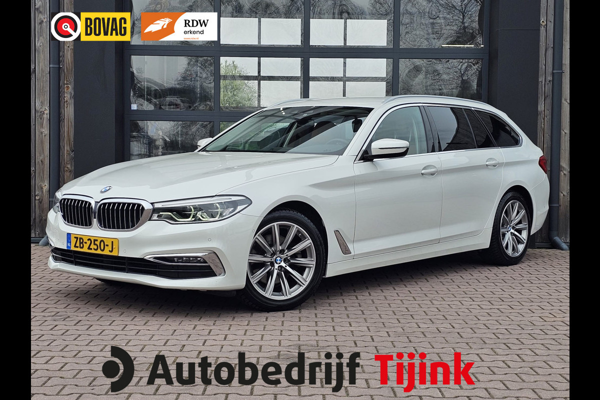 BMW 5 Serie Touring 520i High Executive Edition | Automaat | LED | Trekhaak | Parkeerhulp | Camera | Navi | Leder | Stoelverwarming |