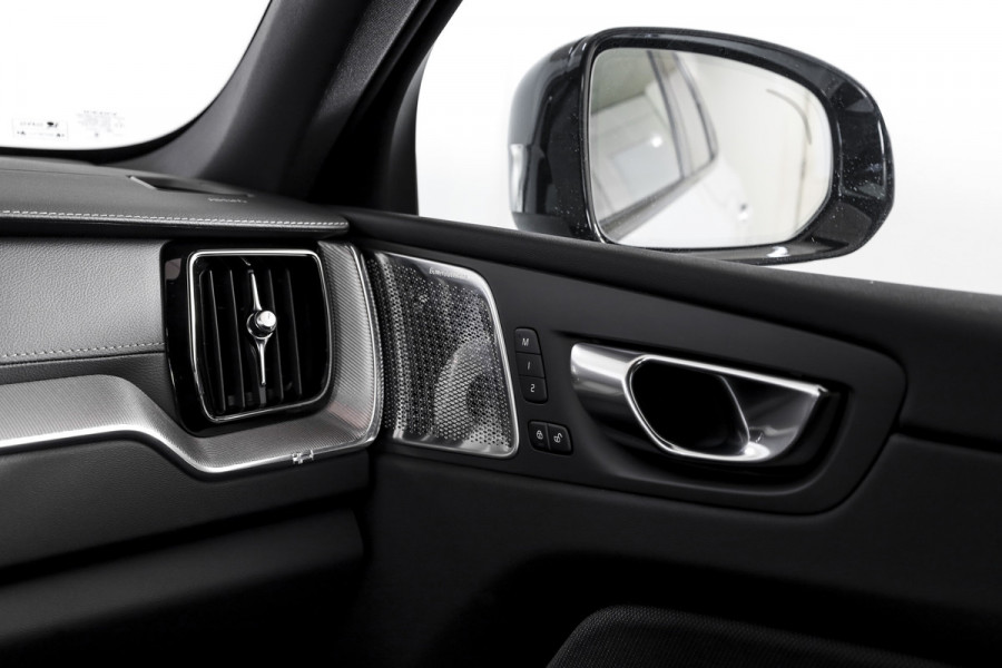 Volvo XC60 2.0 T8 Plug-in-hybrid AWD Polestar Engineered - Facelift MY26 | Bowers & Wilkins | Dig.Cockpit | Adapt.Cruise | Stoel+-Stuurverw. | PDC | 360 Camera | NAV + App.Connect + NAV | ECC | LM 22" | 0253