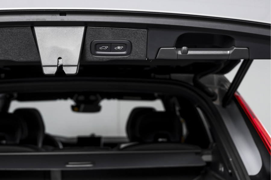 Volvo XC60 2.0 T8 Plug-in-hybrid AWD Polestar Engineered - Facelift MY26 | Bowers & Wilkins | Dig.Cockpit | Adapt.Cruise | Stoel+-Stuurverw. | PDC | 360 Camera | NAV + App.Connect + NAV | ECC | LM 22" | 0253