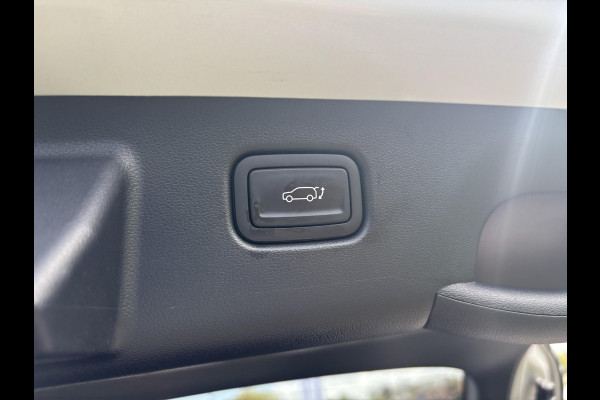 Hyundai Kona 1.6 T-GDI N Line 199pk versie! | Uniek in NL | Stoelverwarming | Adaptive Cruise Control | Elektrsich verstelbare stoelen | Dealer odnerhou