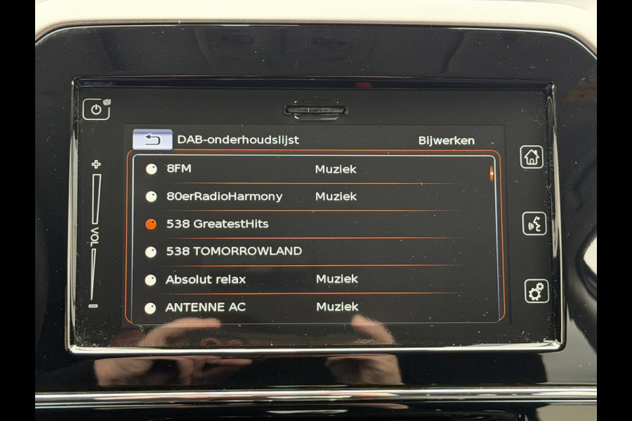 Suzuki Vitara 1.5 Hybrid Automaat Full led Adapt Cruise Clima Stoelverwarming Navigatie Carplay Dab+