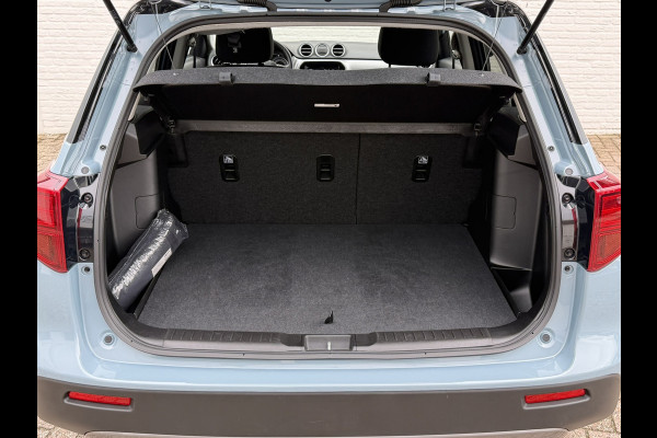 Suzuki Vitara 1.5 Hybrid Automaat Full led Adapt Cruise Clima Stoelverwarming Navigatie Carplay Dab+