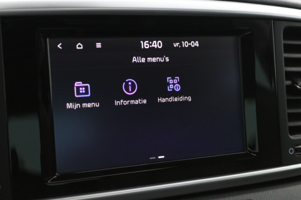 Kia Sportage 1.6 T-GDI DynamicPlusLine Automaat - Schuif-/kanteldak - Trekhaak - Keyless - Stoelverwarming - Apple CarPlay/Android Auto - Fabrieksgarantie tot 10-2026