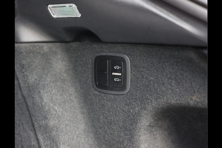 Porsche Macan 2.9 GTS | Luchtvering - 360 - ACC - Sportuitlaat