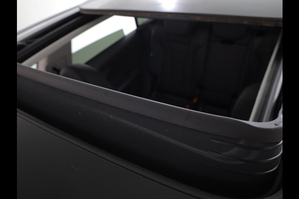 Audi Q8 55 TFSIe quattro Pro Line Plus 380pk | Unieke Auto | Panoramadak | Zeer weinig km's  | 21 inch lichtmetalen velgen | 360 graden camera |