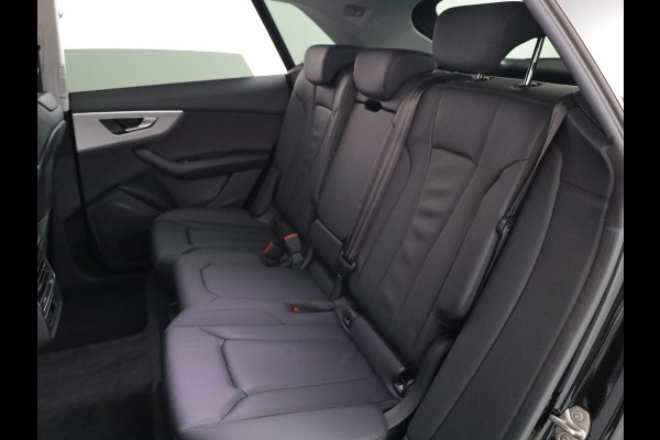 Audi Q8 55 TFSIe quattro Pro Line Plus 380pk | Unieke Auto | Panoramadak | Zeer weinig km's  | 21 inch lichtmetalen velgen | 360 graden camera |