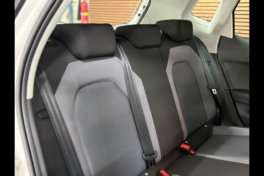 Seat Arona 1.0 TSI Style | Full link | Cruise | Mistlampen adaptief | Lichtmetalen velgen