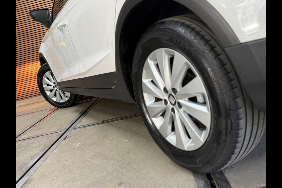 Seat Arona 1.0 TSI Style | Full link | Cruise | Mistlampen adaptief | Lichtmetalen velgen