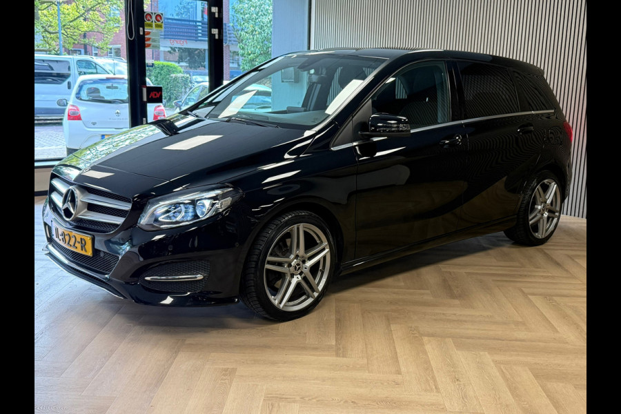 Mercedes-Benz B-Klasse B180 Ambition AUT NAVIGATIE AIRCO CRUISE CONTROL LED XENON PDC TREKHAAK