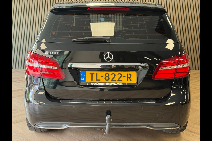Mercedes-Benz B-Klasse B180 Ambition AUT NAVIGATIE AIRCO CRUISE CONTROL LED XENON PDC TREKHAAK