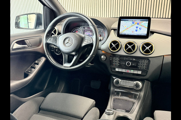Mercedes-Benz B-Klasse B180 Ambition AUT NAVIGATIE AIRCO CRUISE CONTROL LED XENON PDC TREKHAAK