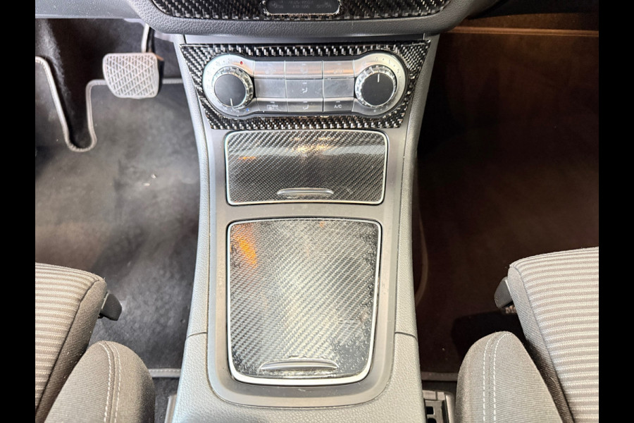 Mercedes-Benz B-Klasse B180 Ambition AUT NAVIGATIE AIRCO CRUISE CONTROL LED XENON PDC TREKHAAK