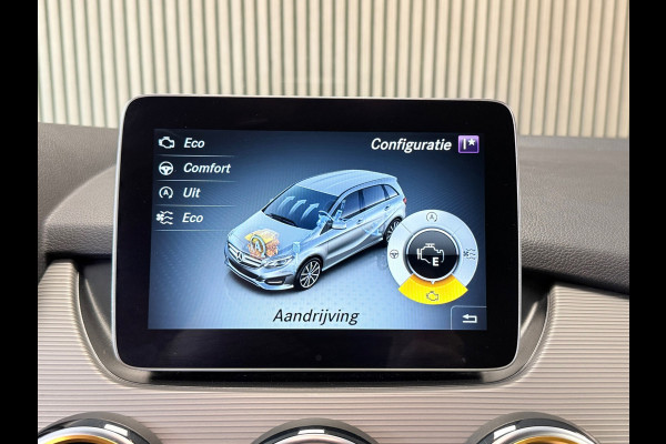Mercedes-Benz B-Klasse B180 Ambition AUT NAVIGATIE AIRCO CRUISE CONTROL LED XENON PDC TREKHAAK