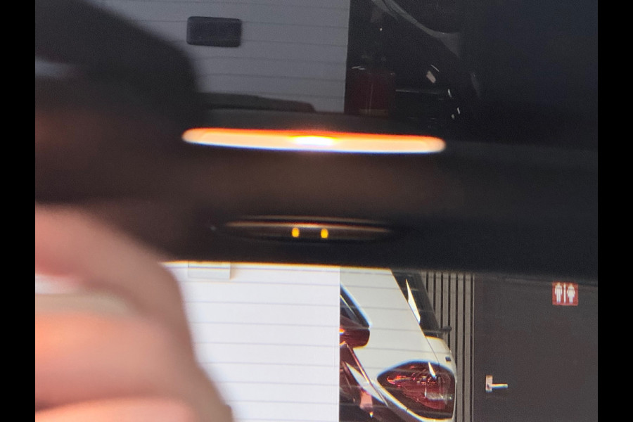 Mercedes-Benz B-Klasse B180 Ambition AUT NAVIGATIE AIRCO CRUISE CONTROL LED XENON PDC TREKHAAK